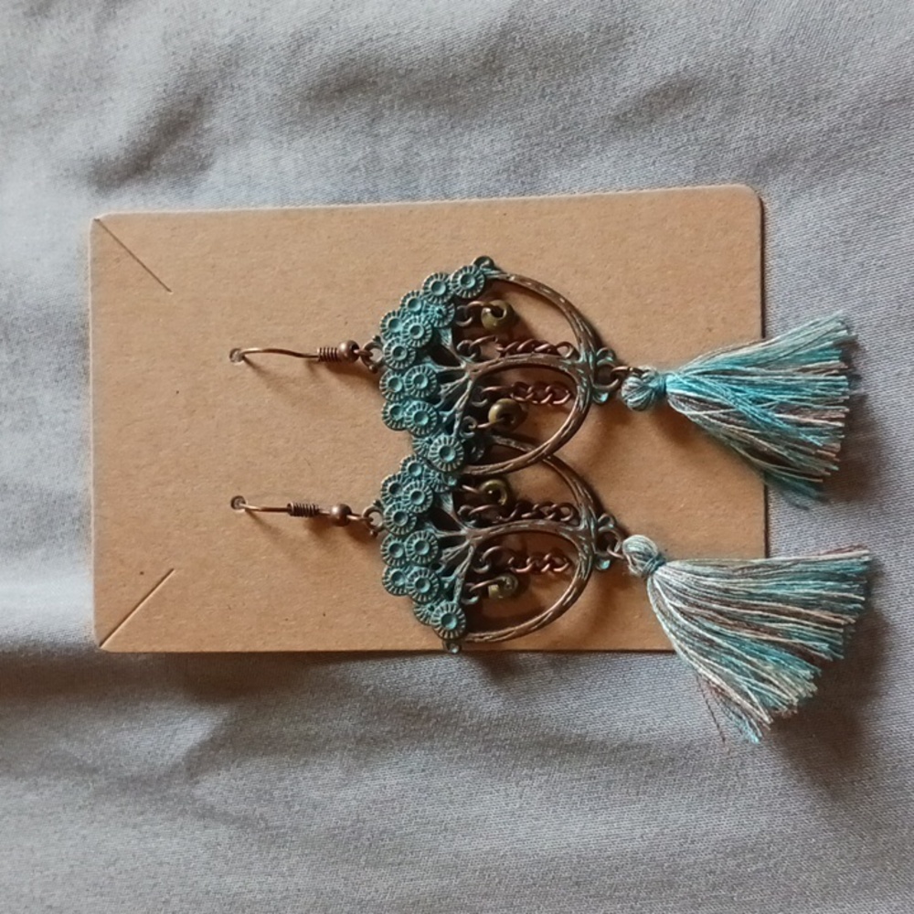 NEW Dangle Teal and Bronze Tassle Boho Fashion Earrings